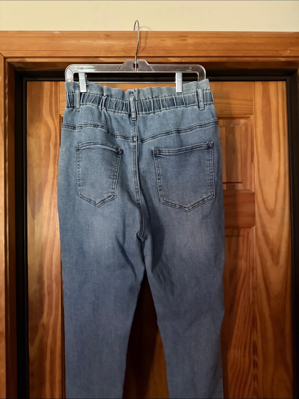 Sara High-Waist Light Blue Denim Jeans - Picture 5 of 5
